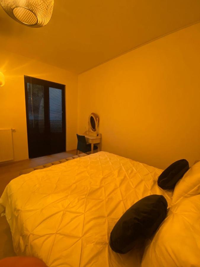 B&B Art And Sleep Antwerpen Kültér fotó